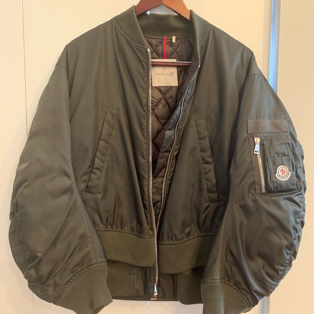 Moncler Bomber